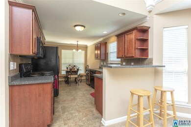 2081 Willow Glenn Dr, Birmingham, AL 35215 - photo 7