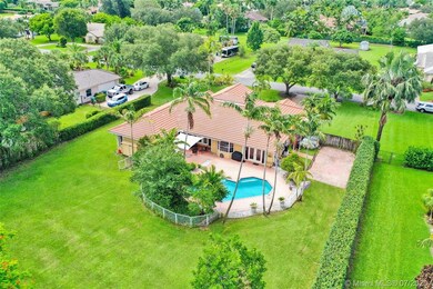 13251 SW 16th Ct, Davie, FL 33325 - photo 3