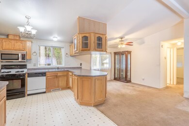 24 kitchen and dining