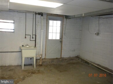 663 Clymer Ln, Ridley Park, PA 19078 - photo 7