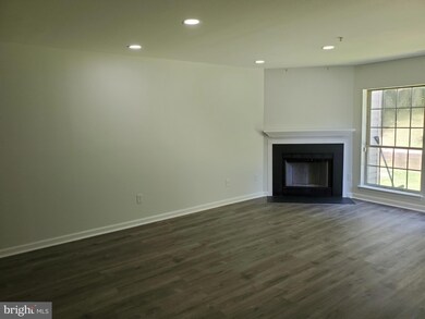 302 Juneberry Way unit 1C, Glen Burnie, MD 21061 - photo 4