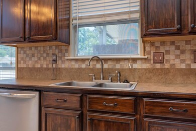 Kitchen 4