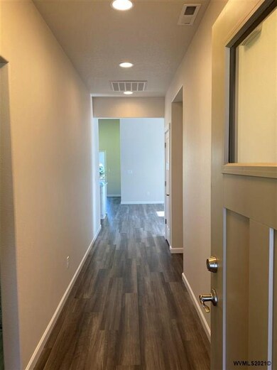 2069 SE Academy St, Dallas, OR 97338 - photo 3