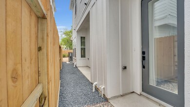 4308 Idaho St, Houston, TX 77021 - photo 4