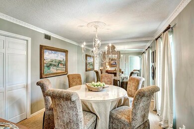 13611 Alchester Ln, Houston, TX 77079 - photo 2