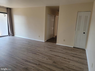 810 Charlotte Way unit 303, Enola, PA 17025 - photo 5