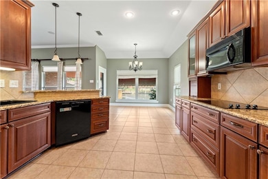 Kitchen is open to breakfast area