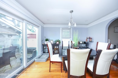 28 Trinity Place, Staten Island, NY 10310 - photo 6