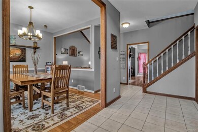 7386 Winbert Dr, North Tonawanda, NY 14120 - photo 5