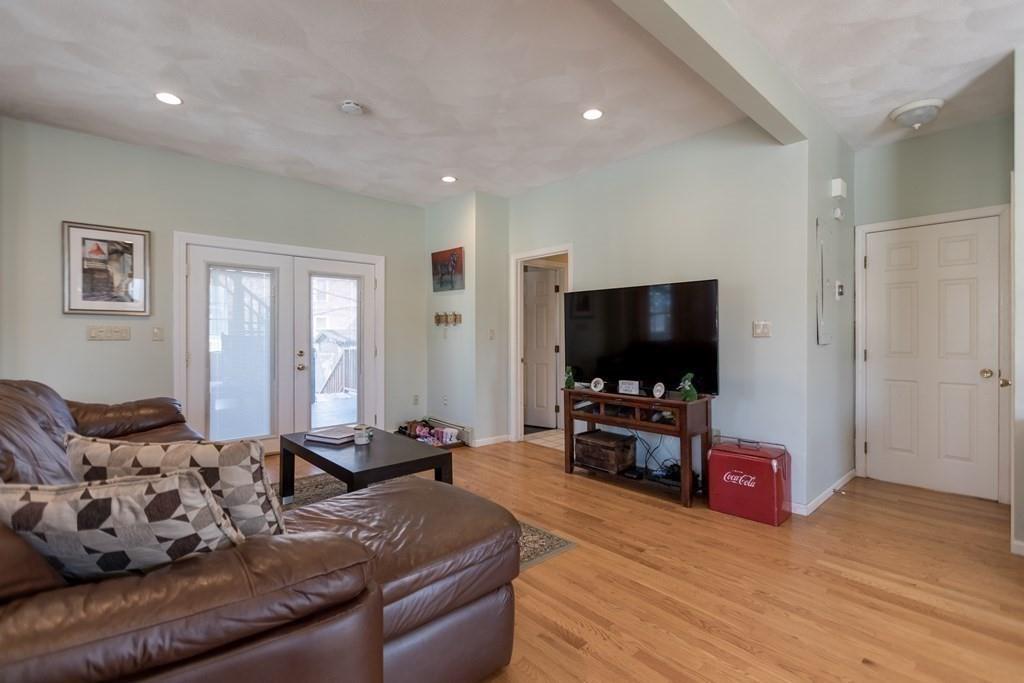 32 Middlesex Ave unit 1, Swampscott, MA 01907 - photo 7