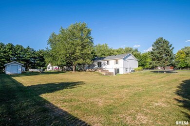 15807 N Regency Park Place, Chillicothe, IL 61523 - photo 3