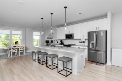 824 Wesley Ln unit B, Charlottesville, VA 22911 - photo 5