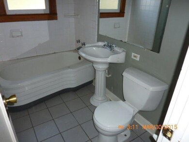 1116 SW Bridge St, Grants Pass, OR 97526 - photo 6