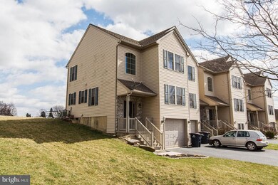 35 Chickadee Cir, Leola, PA 17540 - photo 6