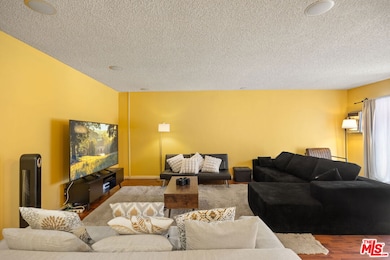 5625 Windsor Way unit 211, Culver City, CA 90230 - photo 6