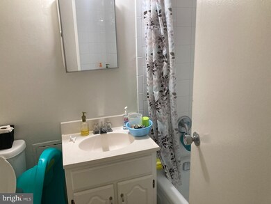 2341 Freetown Ct unit 1B, Reston, VA 20191 - photo 5