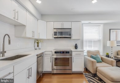 4106 Gault Place NE unit 4, Washington, DC 20019 - photo 6