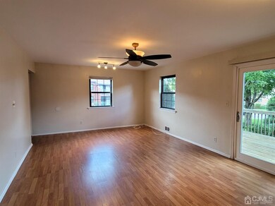 801 Maple Hill Dr, Woodbridge, NJ 07095 - photo 6