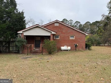 196 N Mattie Ave unit 9-10-11, Sycamore, GA 31790 - photo 2