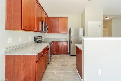 417 Tighfield Dr, Mebane, NC 27302 - photo 5