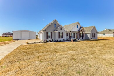 780 Heathington Rd, Millsap, TX 76066 - photo 2