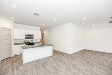 2510 Ocean Jasper Dr, Iowa Colony, TX 77583 - photo 4