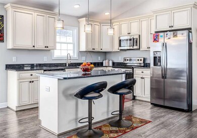 1750 Marble Ridge Dr, Harrisonburg, VA 22801 - photo 2