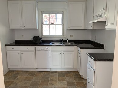 456 Cold unit 1B, West Springfield, MA 01089 - photo 2
