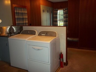 Washer/Dryer on First Floor