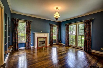 1900 1900 S College Ave, Tyler, TX 75701 - photo 5