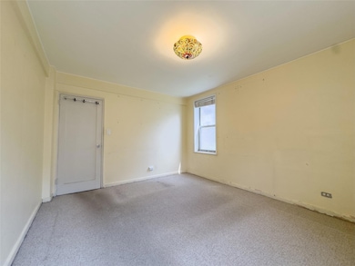 Netherland Gardens Cooperative unit 1E, Bronx, NY 10471 - photo 2