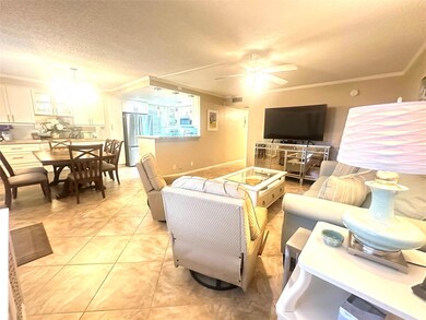 236 Grantham B unit 236, Deerfield Beach, FL 33442 - photo 4