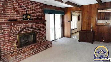 7121 SW Fountaindale Rd, Topeka, KS 66614 - photo 3