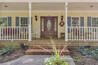 310 Holyoke Rd, Greensboro, NC 27406 - photo 5