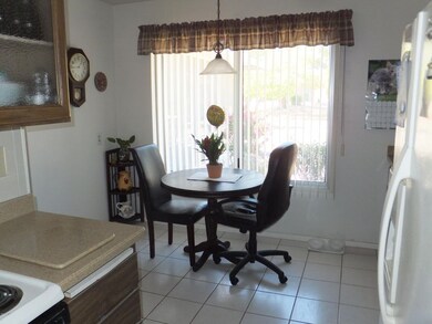 Eat-In Kitchen