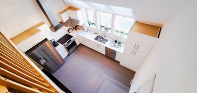 4 Chester St unit D, Cambridge, MA 02140 - photo 7