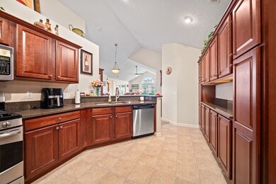 1272 Paddock Loop unit 1272, Washington Court House, OH 43160 - photo 6