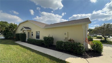 5653 Greenwood Cir unit 104, Naples, FL 34112 - photo 3