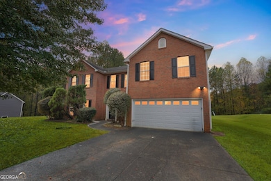 3881 Wolverton Cir, Lithonia, GA 30038 - photo 3