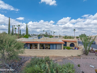 1101 W Círculo Del Norte, Green Valley, AZ 85614 - photo 4