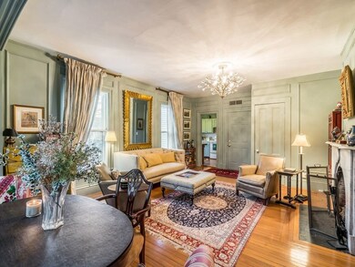 8 Cottage St unit 4, Newport, RI 02840 - photo 5