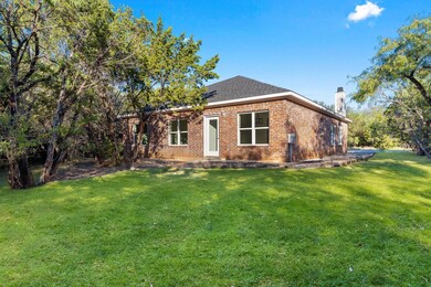 6051 Wildwood Dr, Whitney, TX 76692 - photo 3