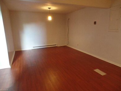 77 North St, Smithfield, OH 43949 - photo 6