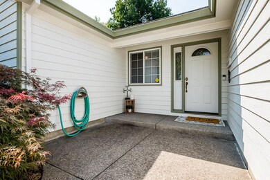 712 Lynn-4