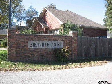 3437 3437 Iberville Dr, Tyler, TX 75701 - photo 2