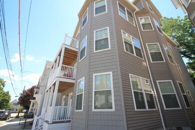18 Spencer St unit 3, Providence, RI 02909 - photo 3