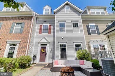 8736 Green Field Ct, Odenton, MD 21113 - photo 3