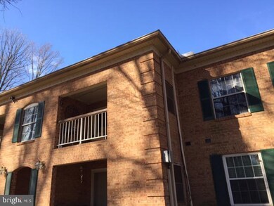 5829 Cove Landing Rd unit 202, Burke, VA 22015 - photo 2