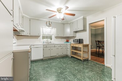 23165 Mirfield Ln, Lexington Park, MD 20653 - photo 4