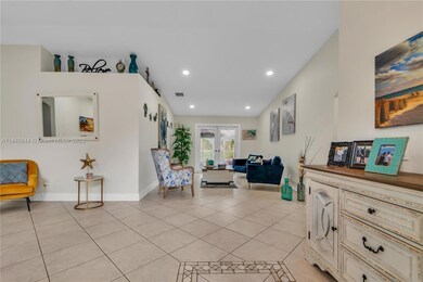 2033 SW 119th Ave, Miramar, FL 33025 - photo 4